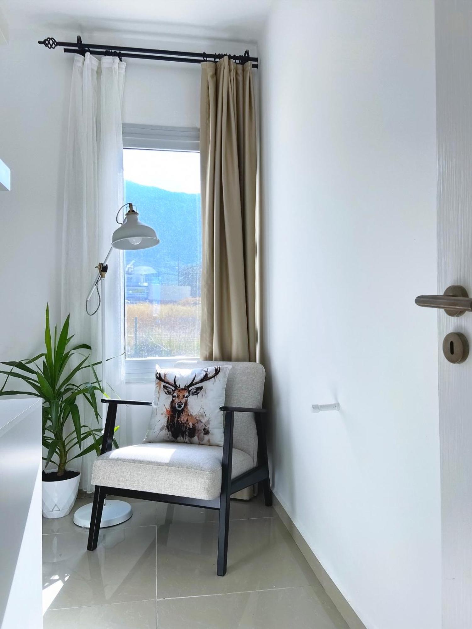 Spacious Three-Bedroom Apartment With Sea View A4 Lapithos  Eksteriør billede