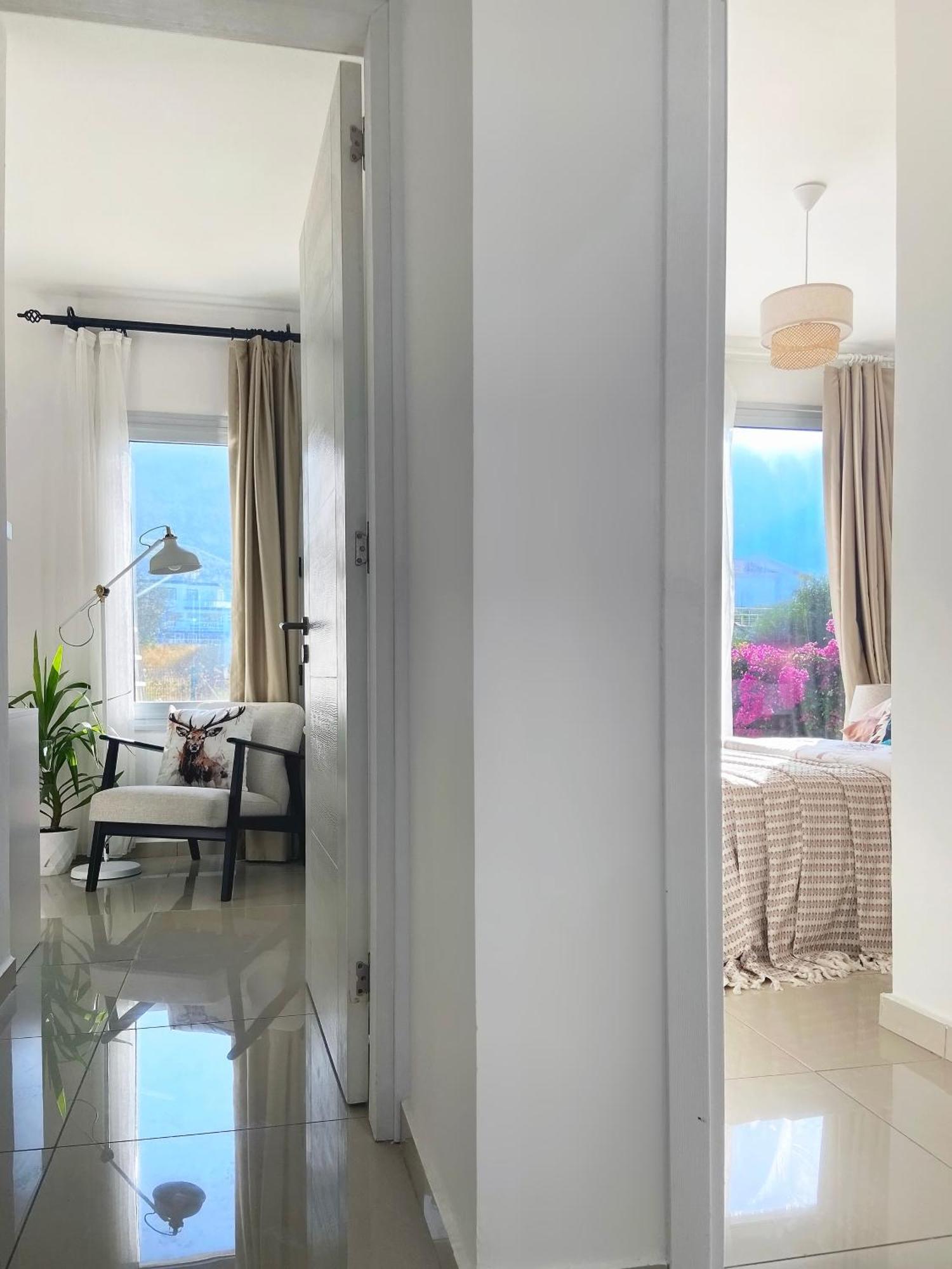 Spacious Three-Bedroom Apartment With Sea View A4 Lapithos  Eksteriør billede